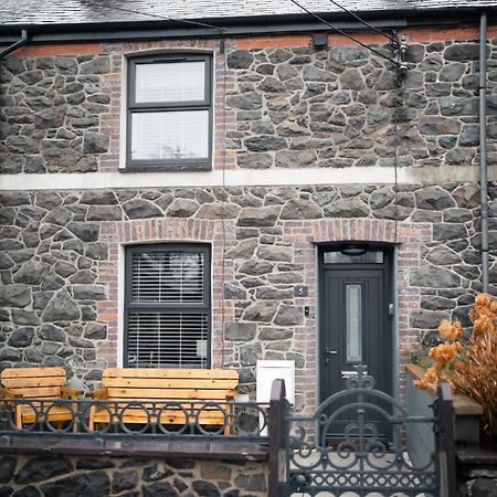 לאנבריס Snowdonia Quarryman Cottage מראה חיצוני תמונה
